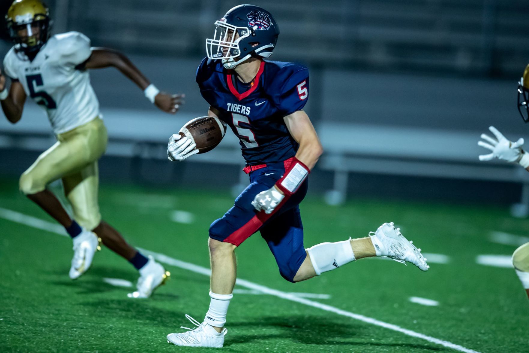 IHS football opener_3.jpg